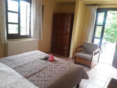Niriides Apartment Agios Ioannis  エクステリア 写真